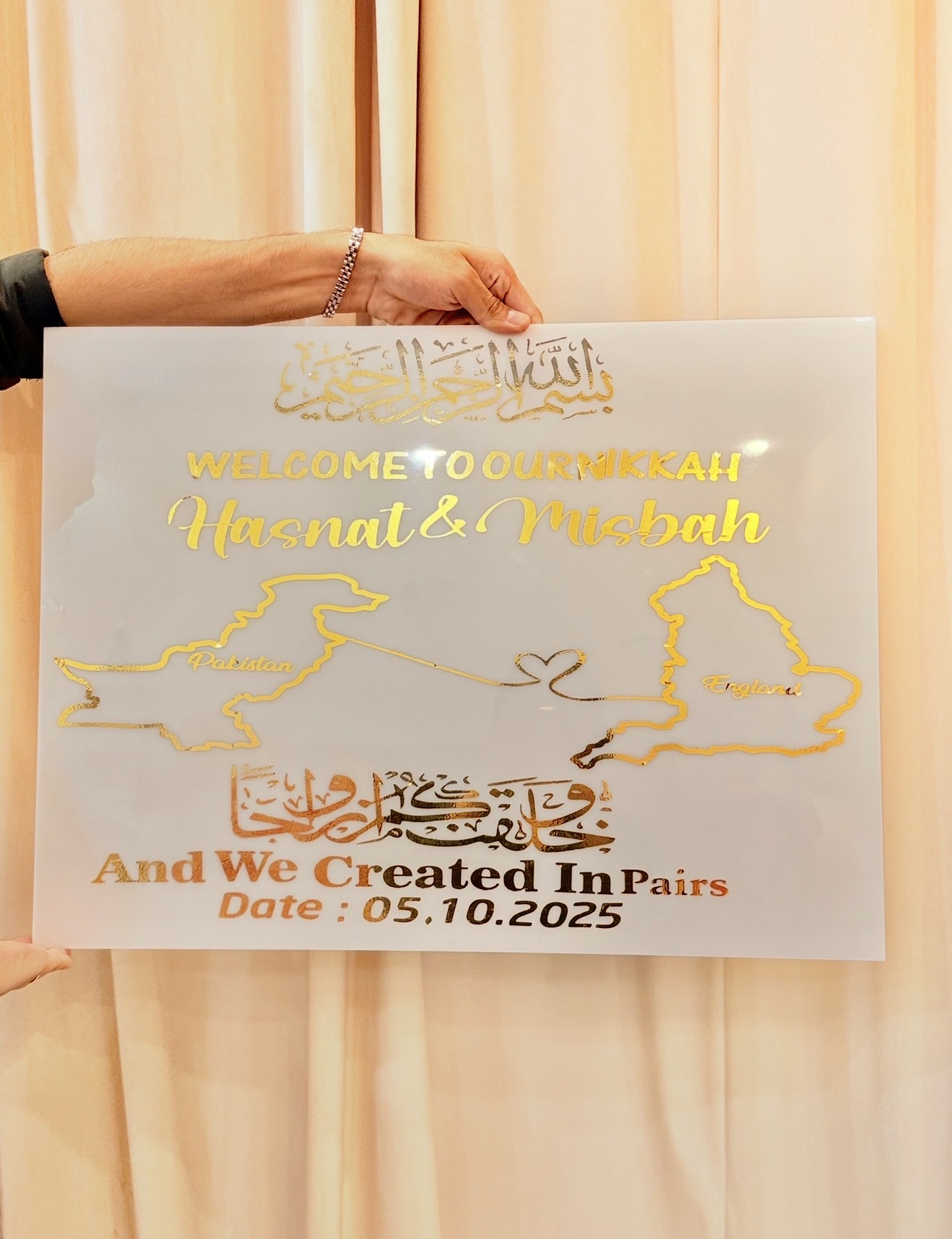 Customized Acrylic Signage | Personalized Wedding & Event Sign view 4