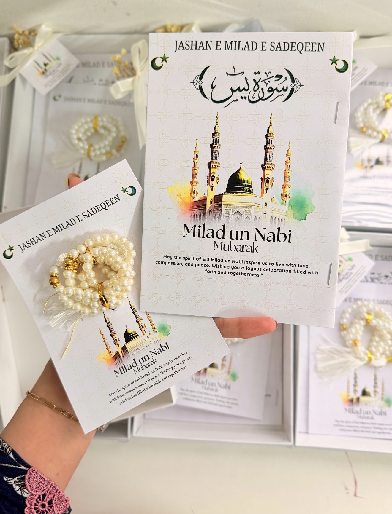 Milad un Nabi Mubarak Favour Box with Surah Yaseen & Beaded Tasbeeh | Islamic Gift Box view 1
