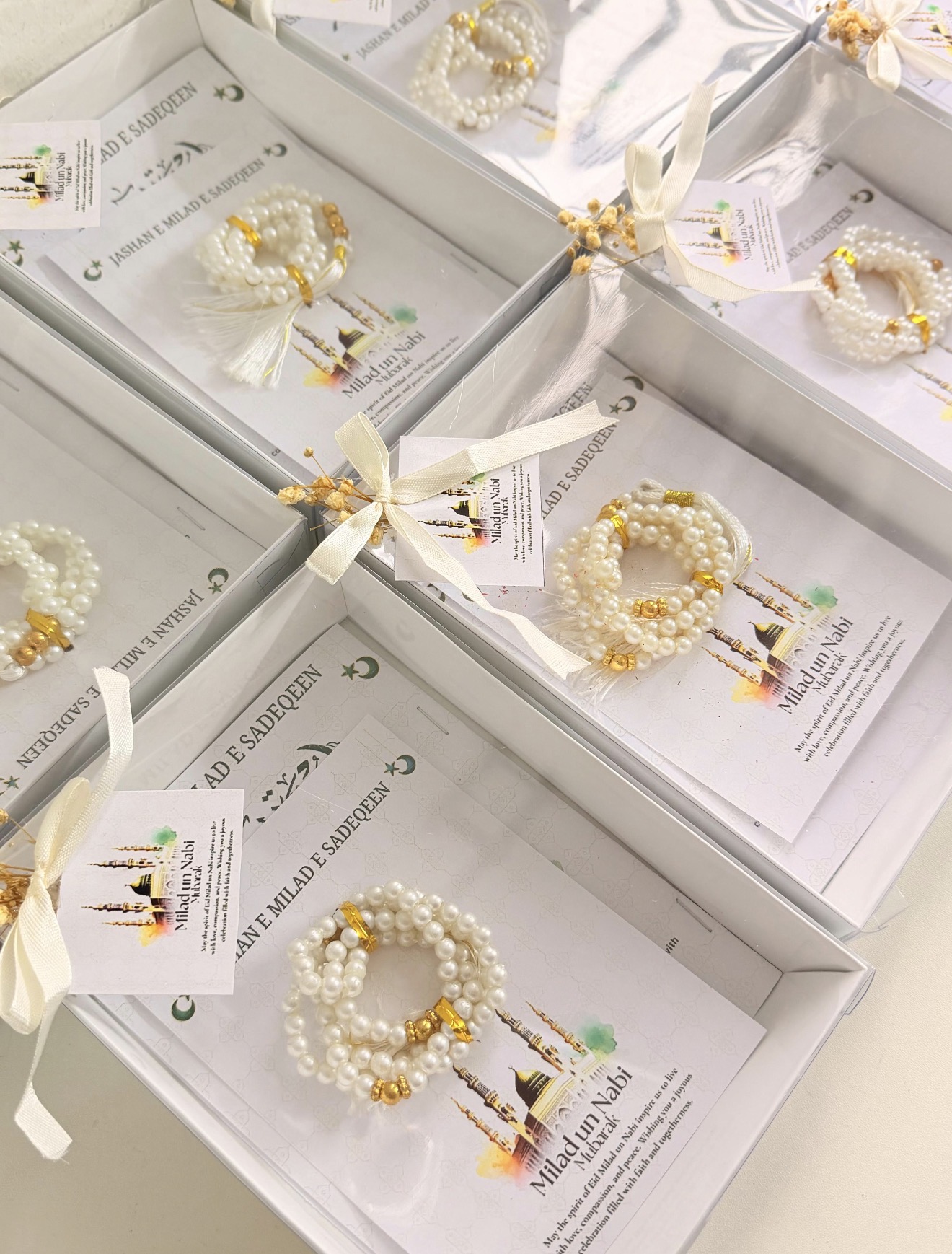 Milad un Nabi Mubarak Favour Box with Surah Yaseen & Beaded Tasbeeh | Islamic Gift Box view 3