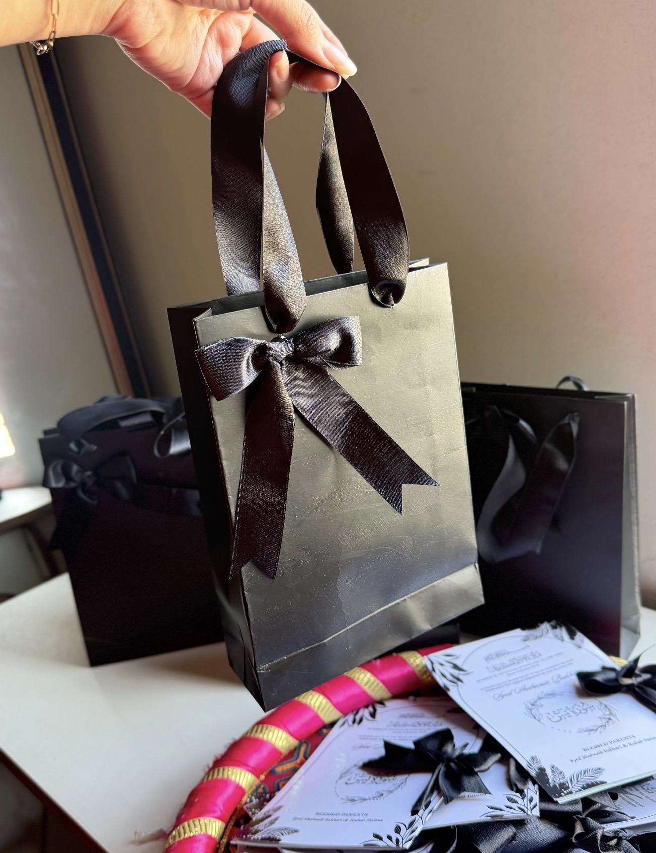 Custom Bow Surah Yaseen with Bow Bag | Customisable Colours view 3